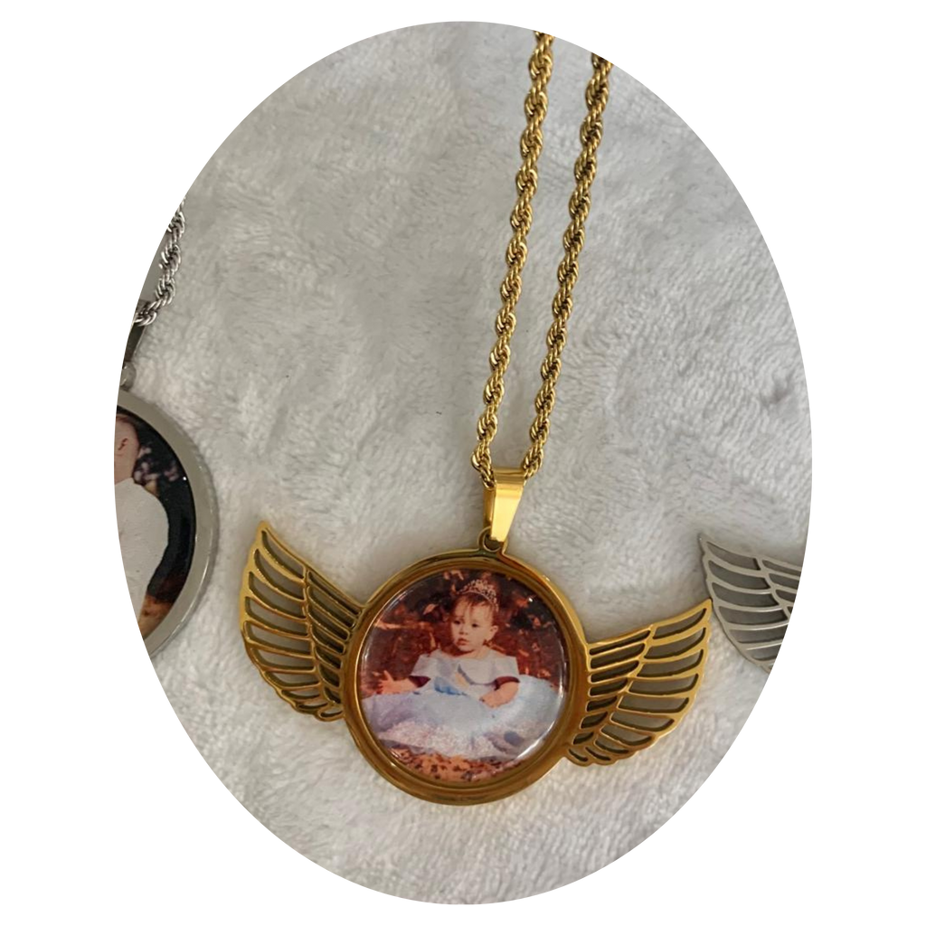 Wings of Love  Charm