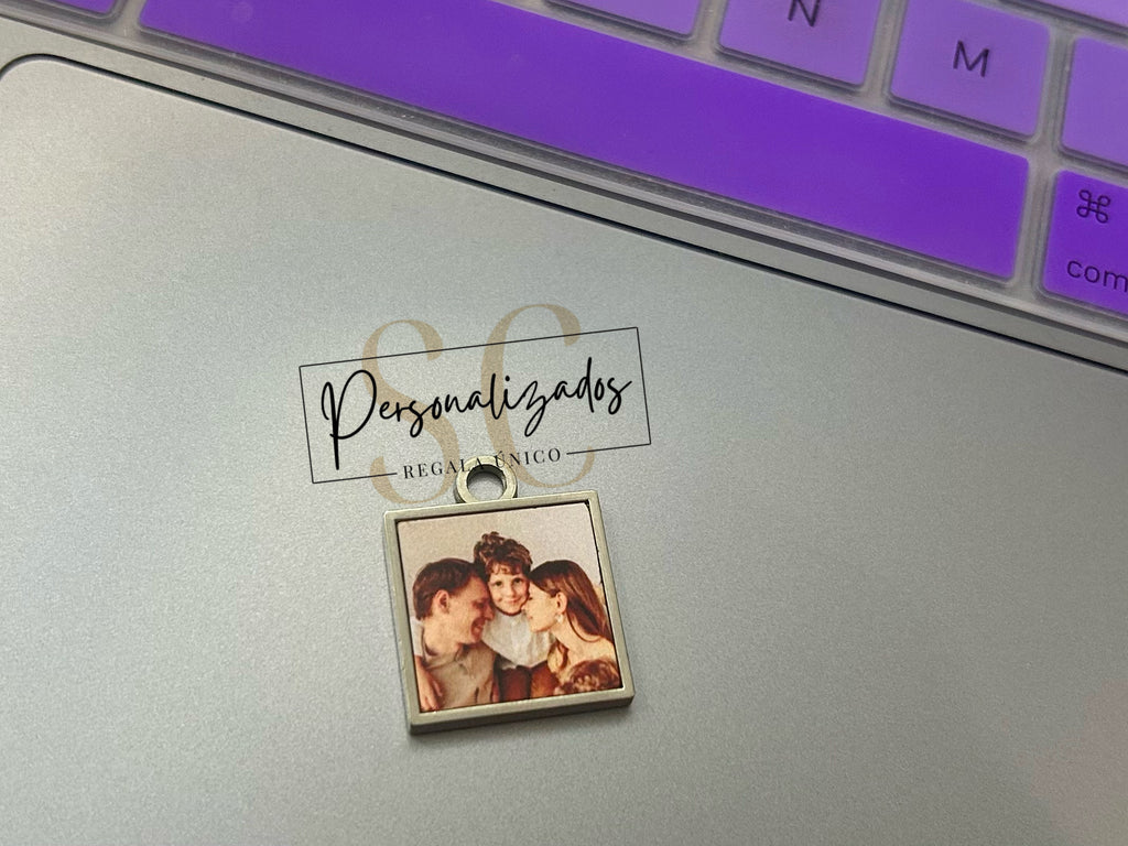 Charms personalizados + cadena GRATIS
