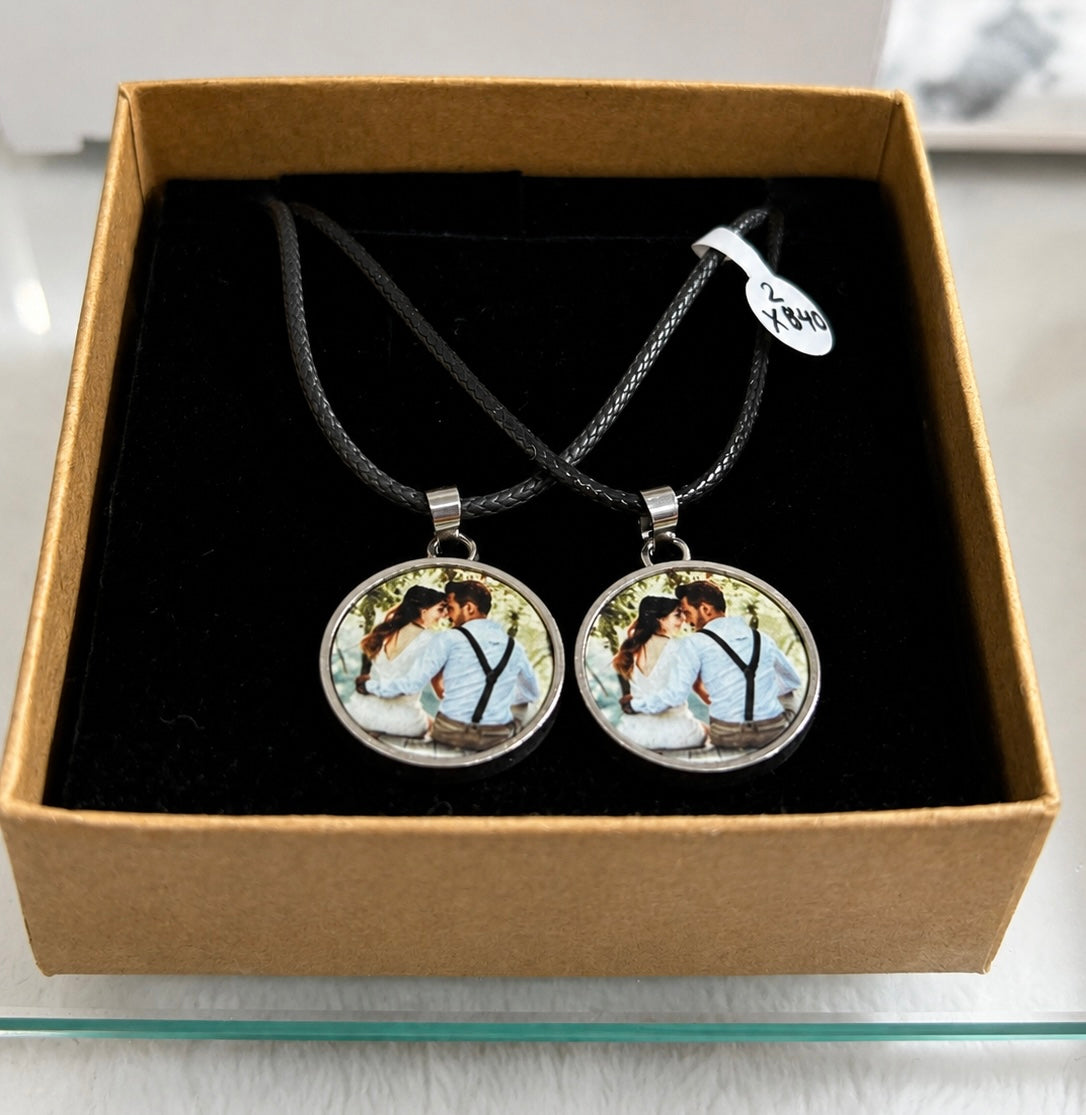 Charms personalizados + cadena GRATIS